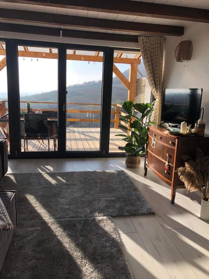 Eged Lodge Eger Bagian luar foto